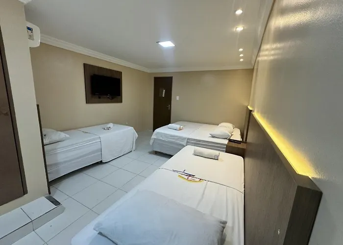 Hotel Luar De Itapua