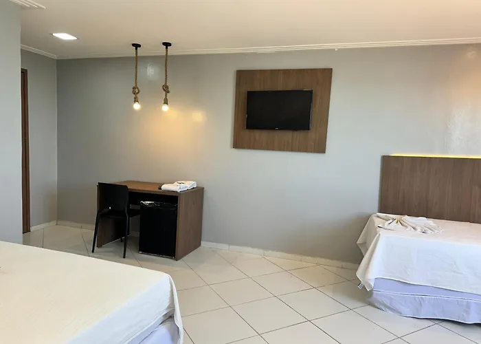 Hotel Luar De Itapua