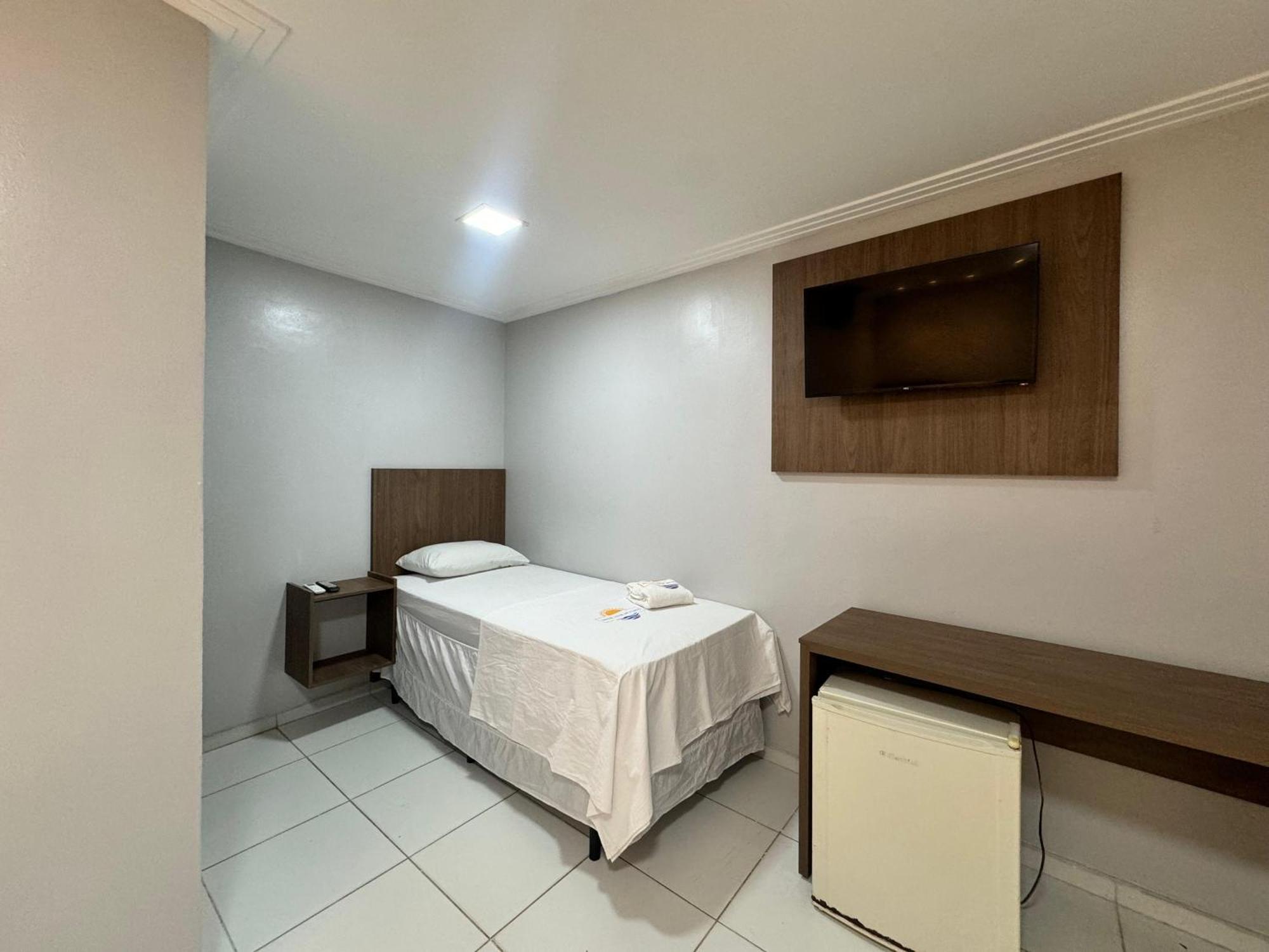 Hotel Luar De Itapua